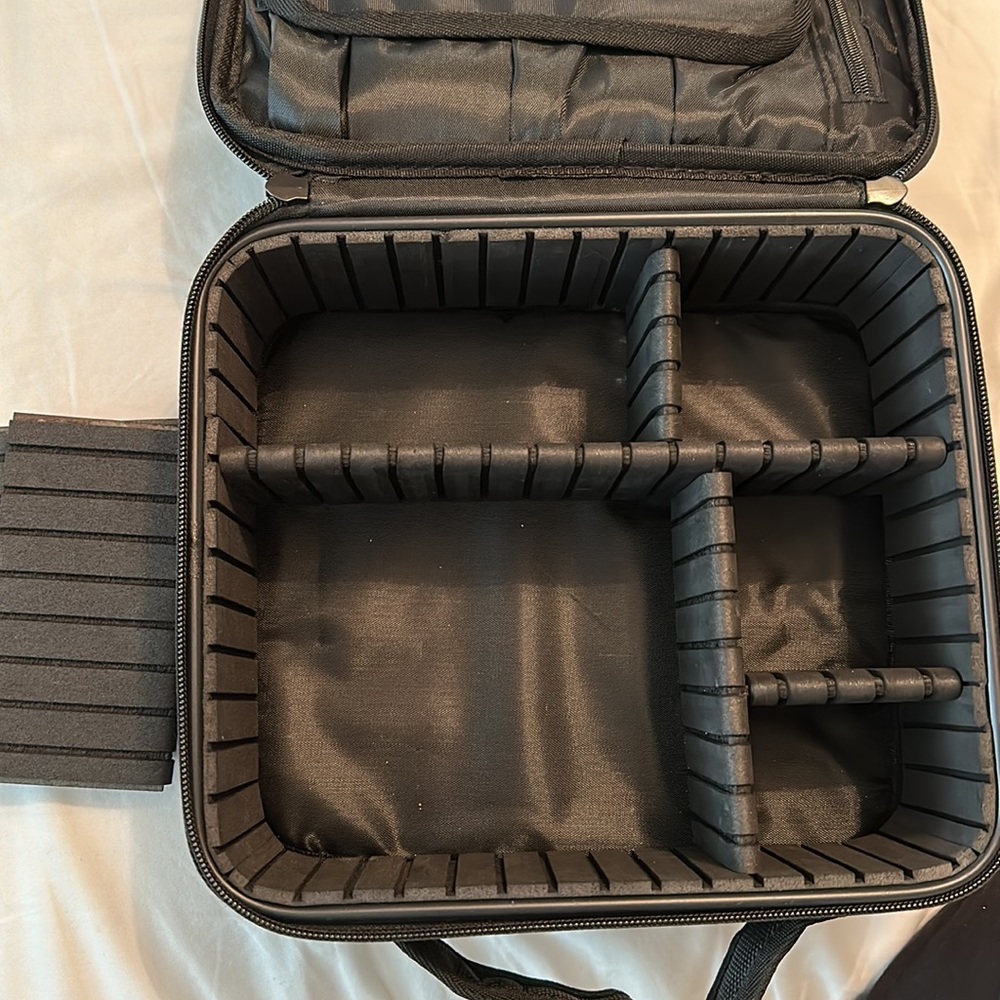 Makeup case - Picture 7 of 10